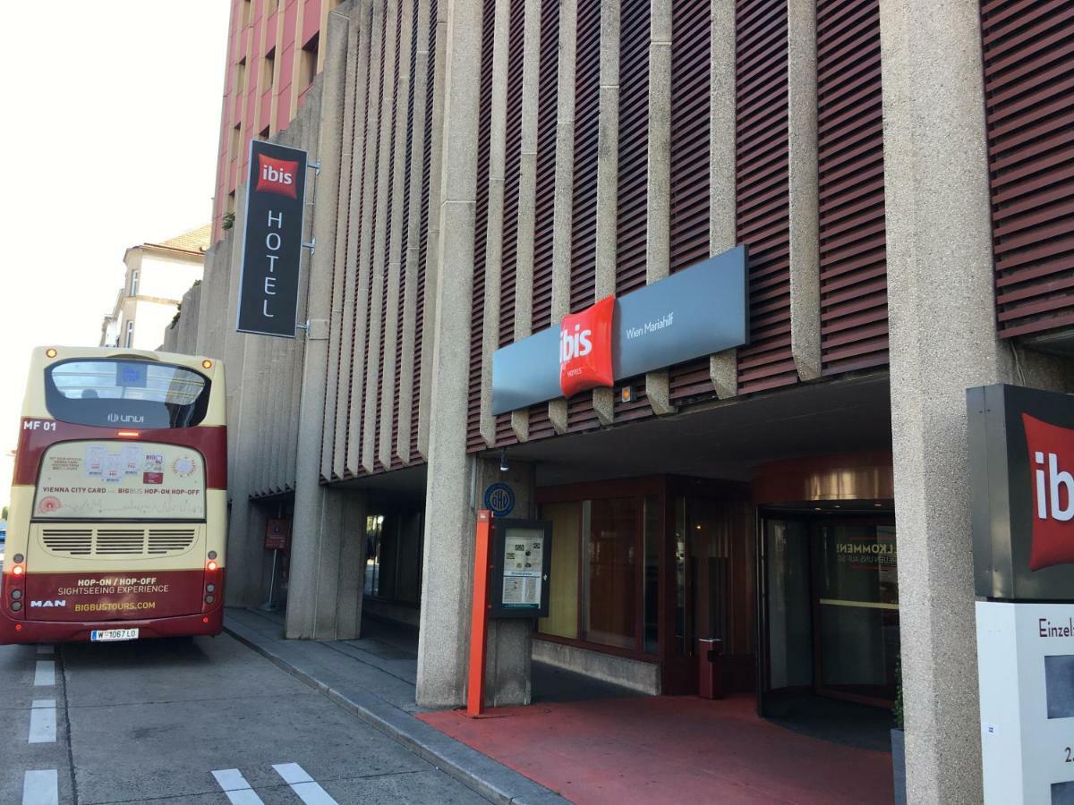 Apartment Zentral Direkt An U-Bahn Station ウィーン エクステリア 写真
